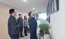 湖南省政協(xié)原副主席賀安杰到省遠(yuǎn)景智庫(kù)調(diào)研